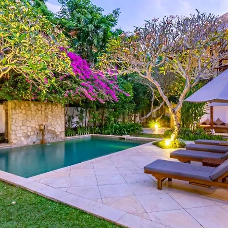 Magnificent 4 Bedroom Private Pool Villa Ne10
